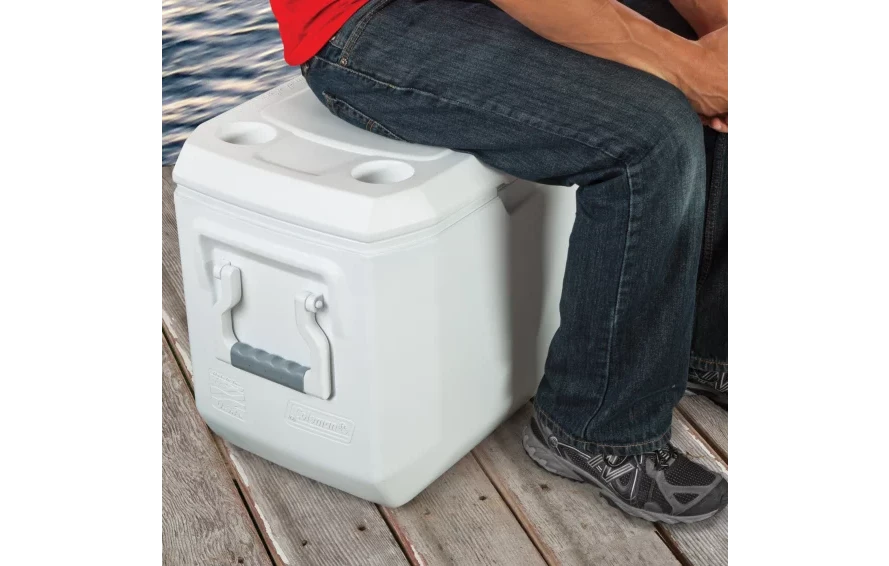 Caixa térmica, geleira Coleman marine 70Qt - 66 Litros