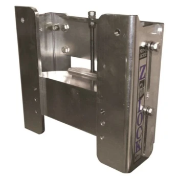 Suporte Manual de Motor - 300 CV - TH-MARINE