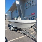 Conjunto de Barco Terror Cabril + SUZUKI DF20ATL