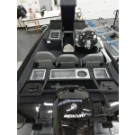 Embarcação para pesca achigã em aluminio Fenix 490