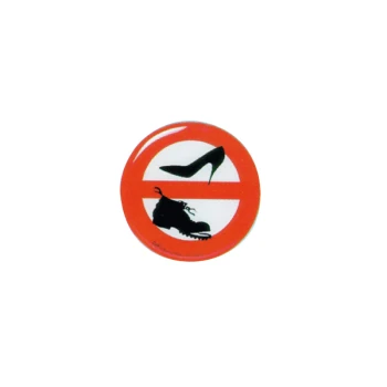 NO SHOES ON BOARD RELIEF