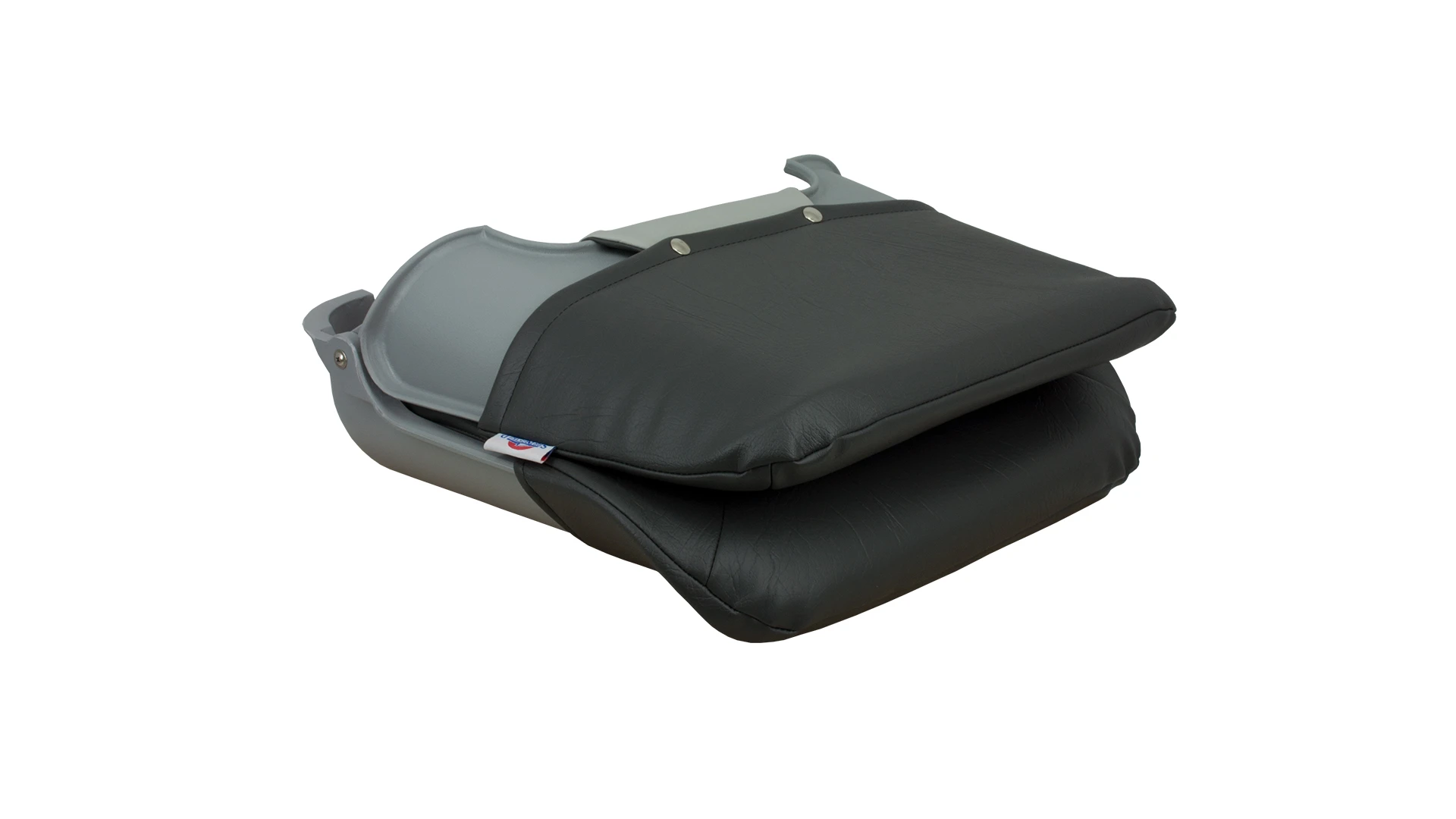 1061017-Blk_3.4Closed_SkipperFoldingSeat_Web1920x1080_01a